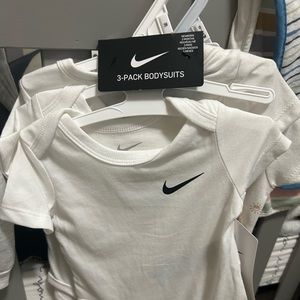 Nike Bodysuit, 3 month